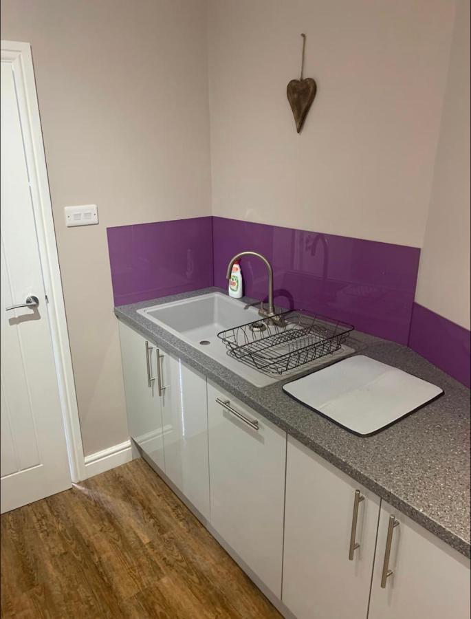 Poppy'S Place Llandudno Junction Eksteriør billede